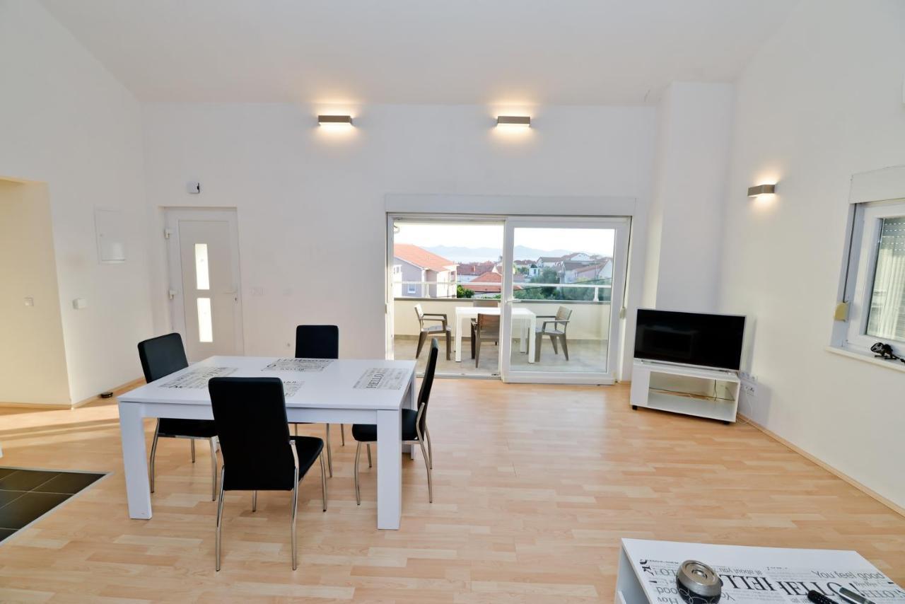Apartmani Vidikovac Dokoza 자다르 외부 사진